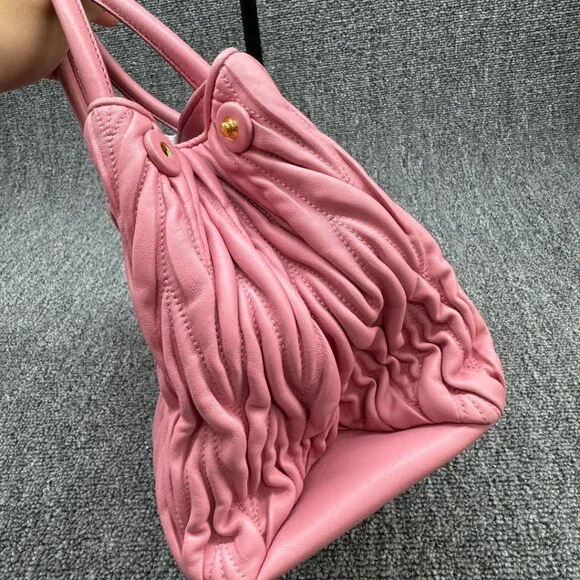 Miu Miu Leather Shoulder Bag 675-040125 - Picture 6 of 16